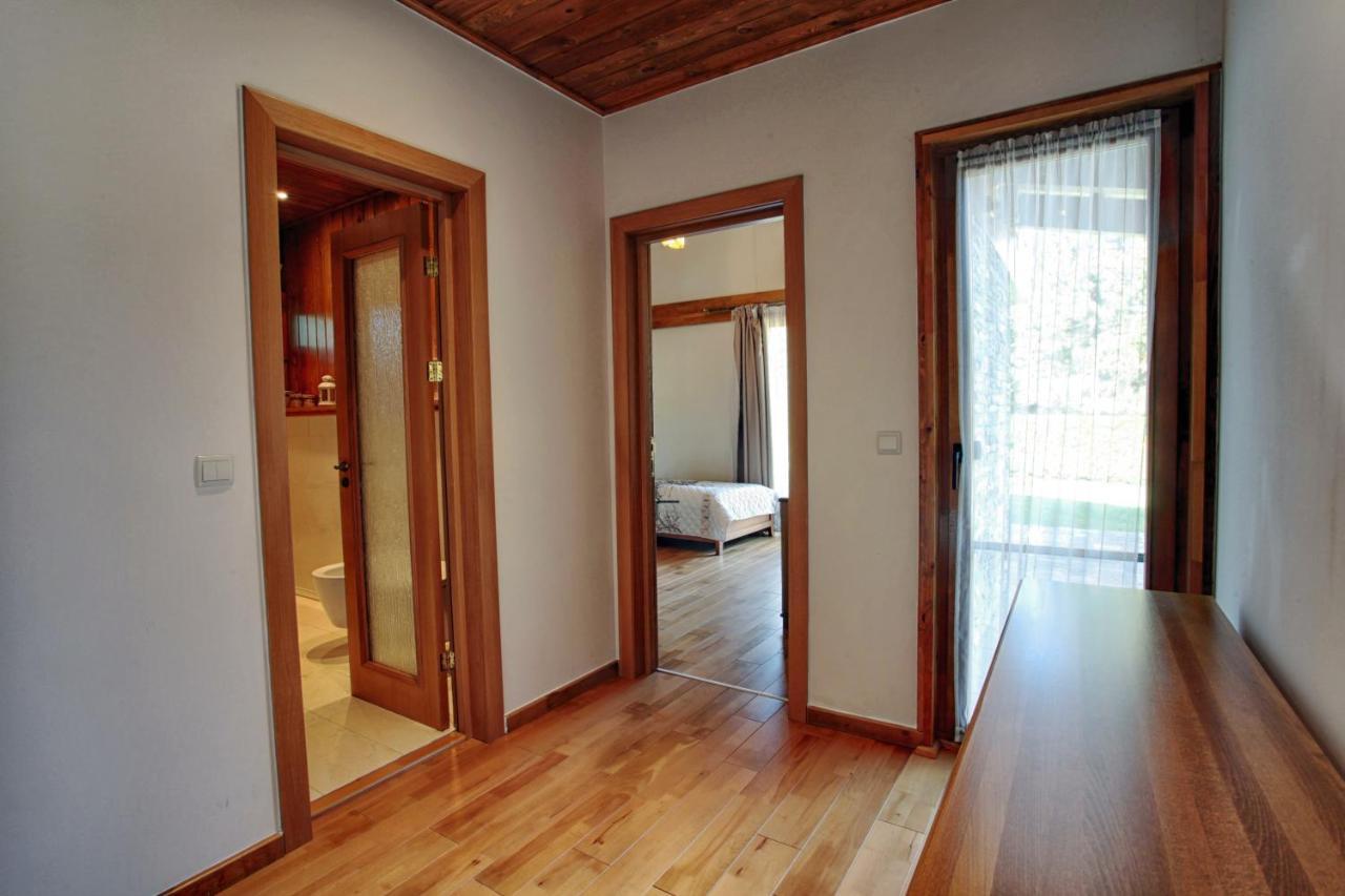 Villa Four Seasons Razlog Ngoại thất bức ảnh